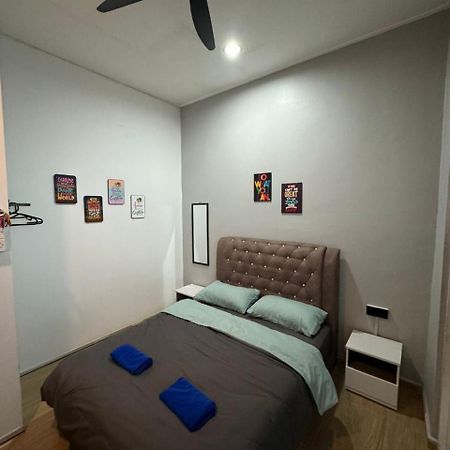 Momo Guest House Kuala Terengganu Bagian luar foto